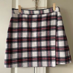 Abercrombie Red Plaid Skirt Size Medium